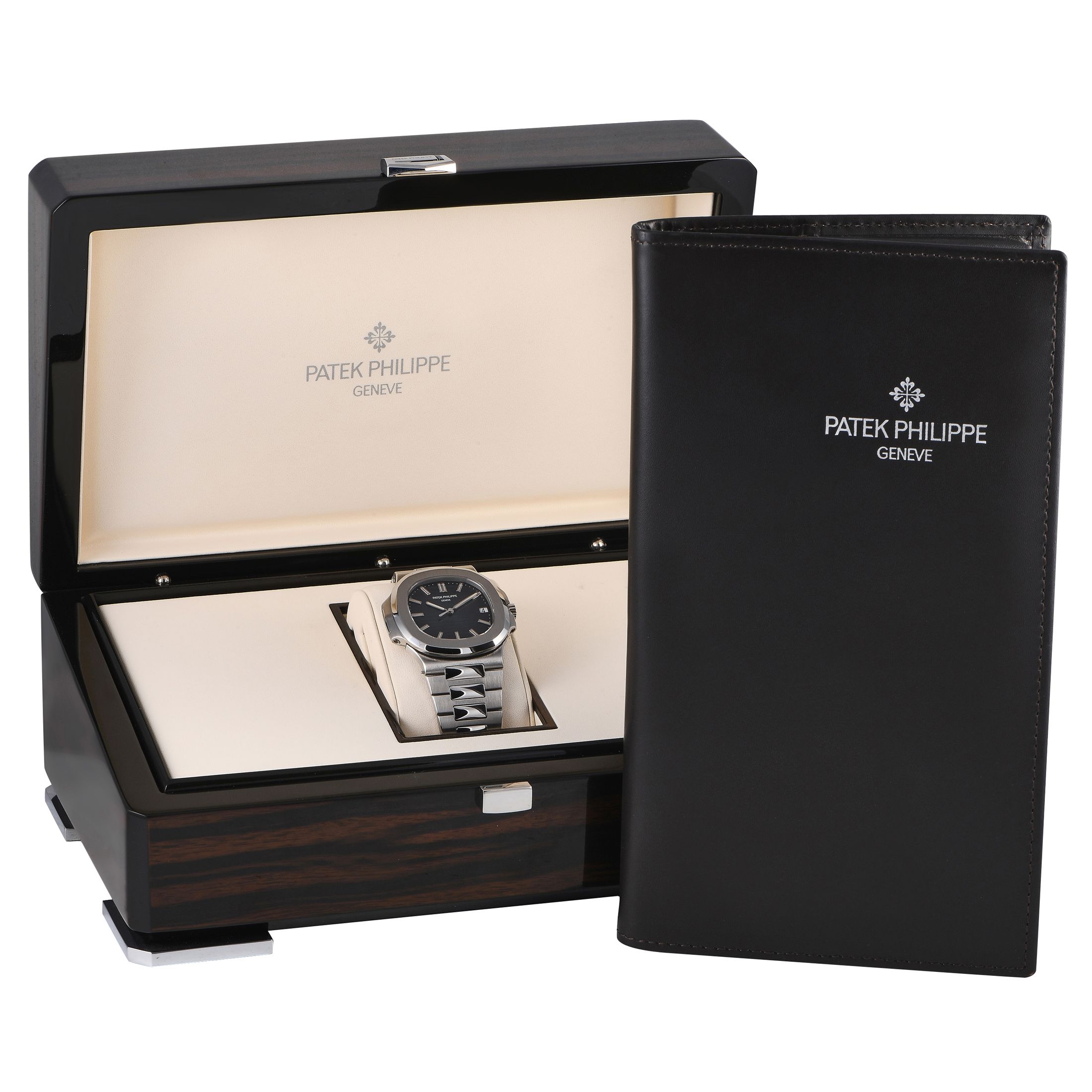 Patek Philippe Nautilus Watch 5711/1A-010