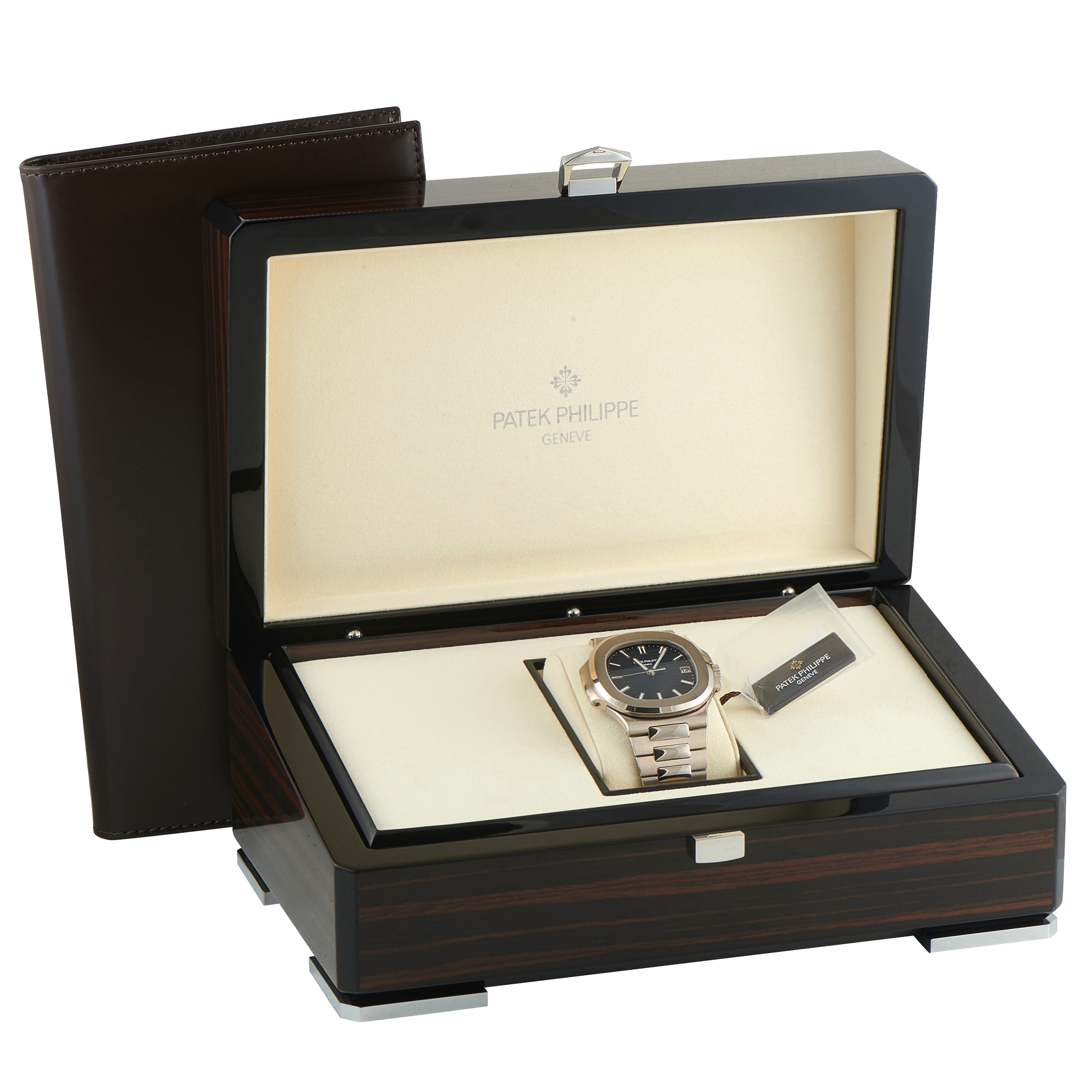 Patek Philippe Nautilus Blue Dial 18K White Gold Watch 5811/1g-001