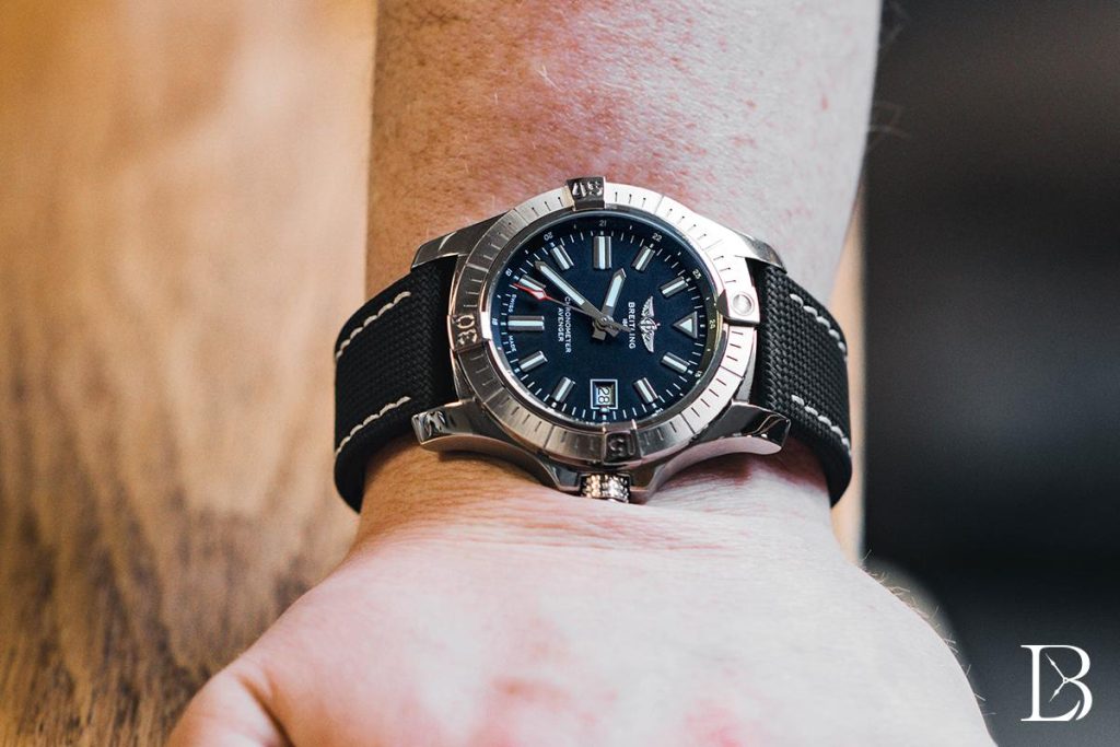 Breitling Avenger Automatic GMT 43