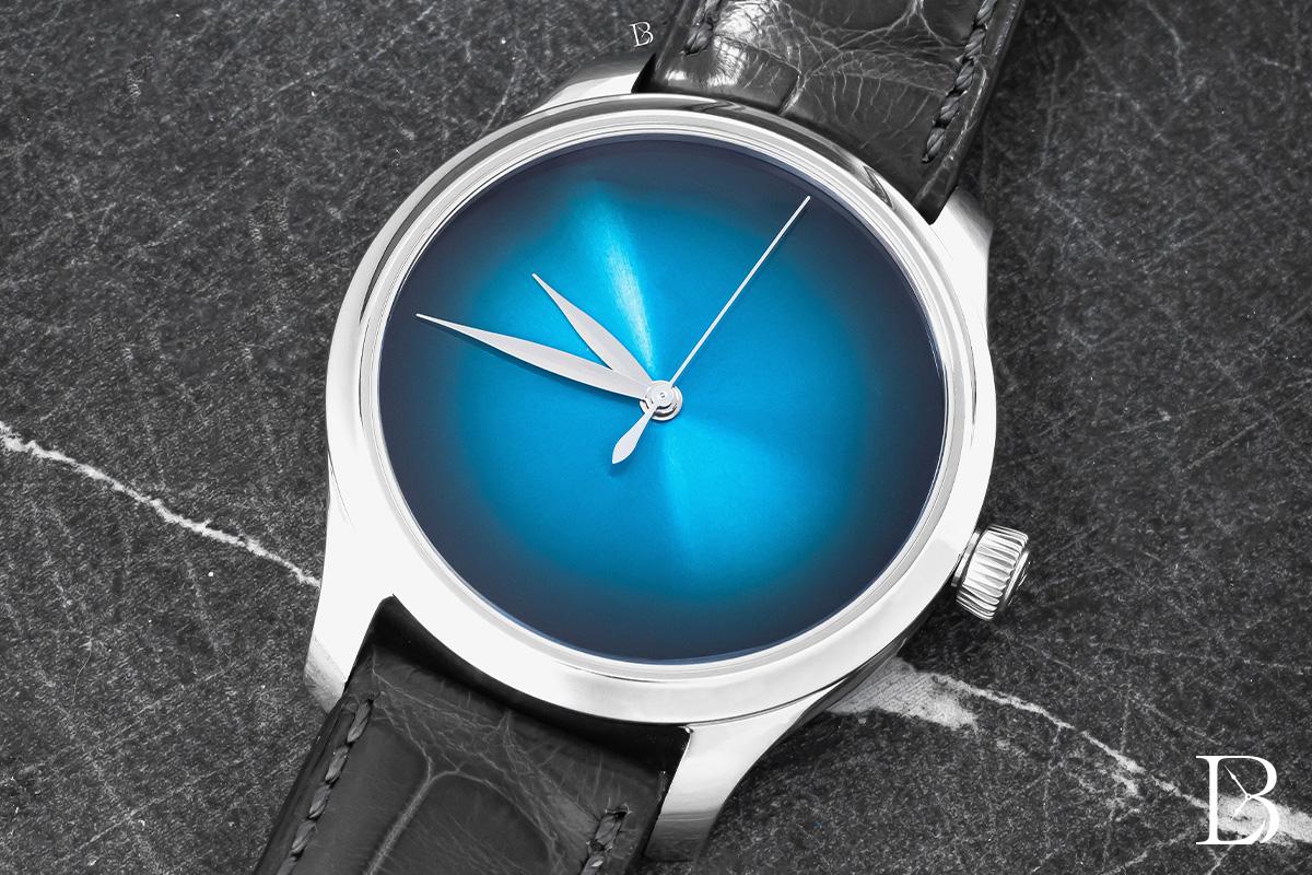 H.Moser & Cie. Endeavour Centre Seconds Ref 1200-0215