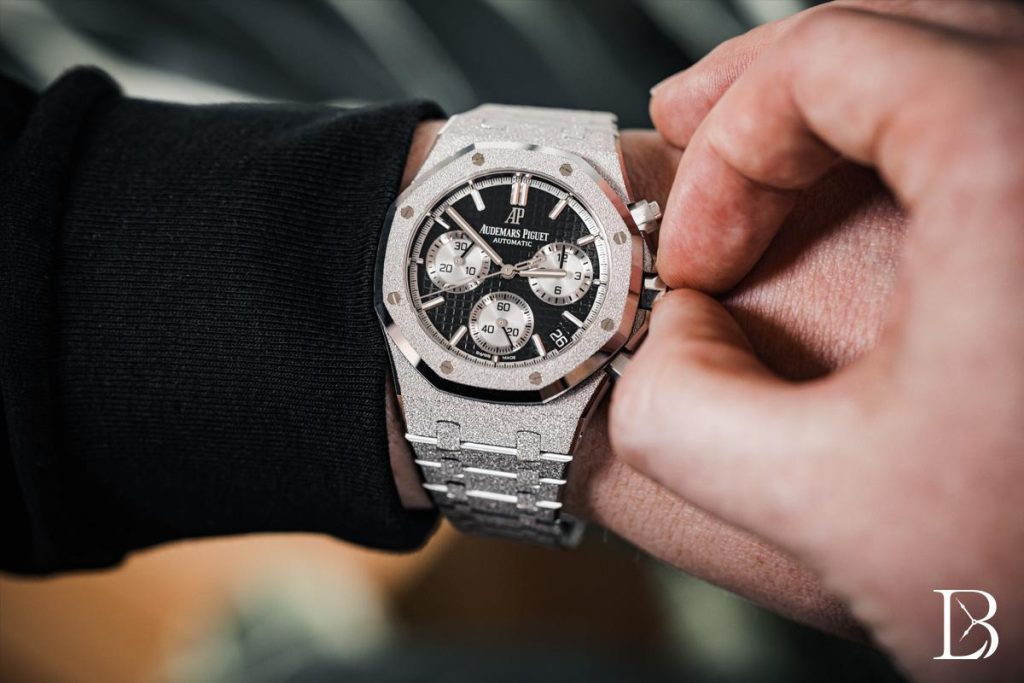 Audemars Piguet Royal Oak Selfwinding Chronograph Reference 26239BC.GG.1224BC.02