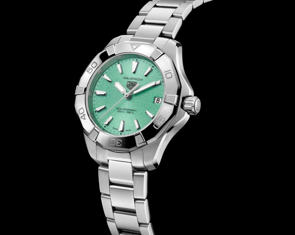 LVMH Watch Week 2024 - TAG Heuer Aquaracer Professional 200 Solargraph 34mm