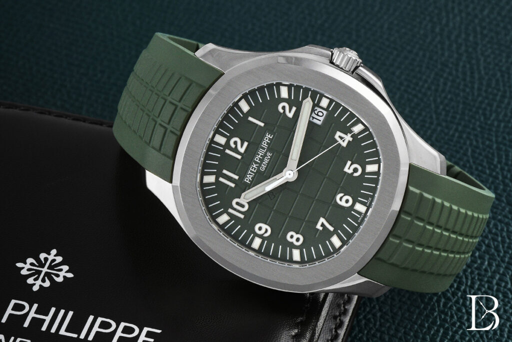 Aquanaut with green dial