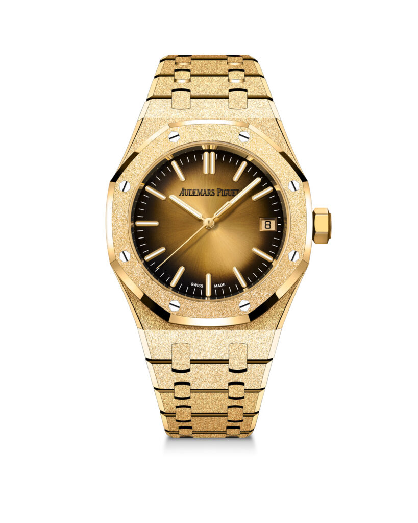 Frosted yellow gold AP