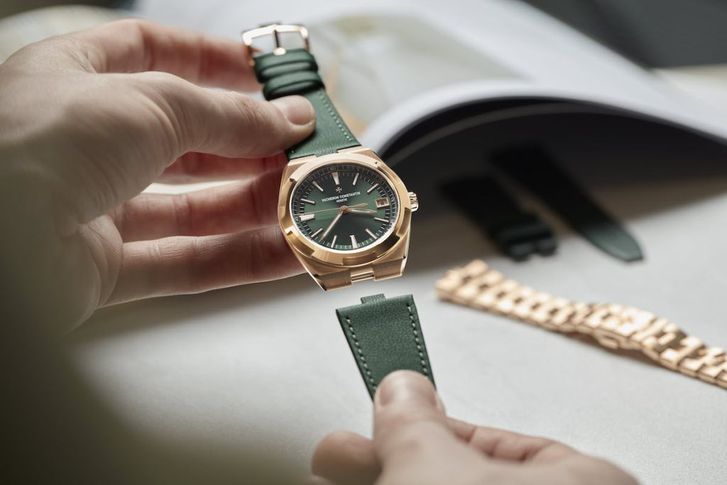 Overseas in pink gold