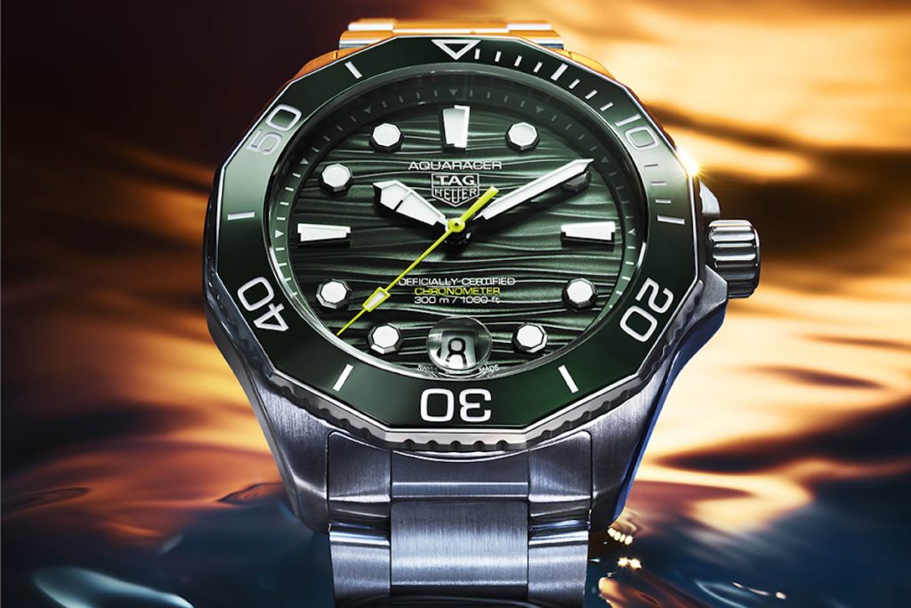 Best Rolex Submariner Alternative: TAG Heuer Aquaracer Professional 300M Date