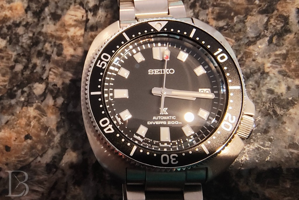 Despite costing under $1,000 pre-owned, the Captain Willard can be a worthy beater in a 10k watch collection