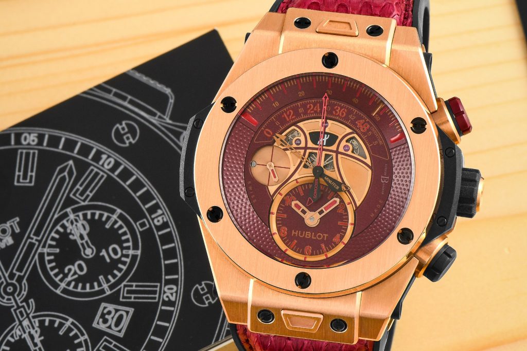 This Kobe Bryant x Hublot watch is made from King Gold.