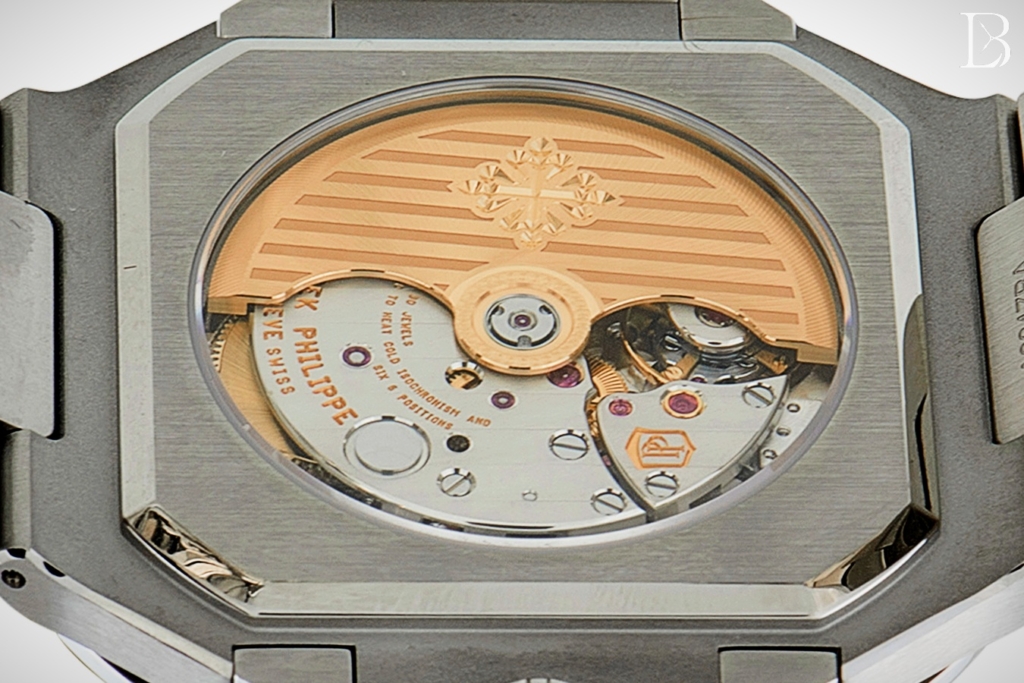 Automatic caliber 26‑330 S C