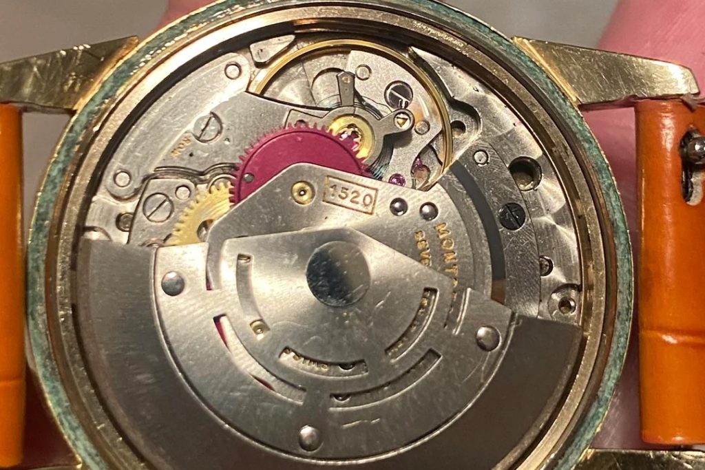 17-jewel version of cal. 1520