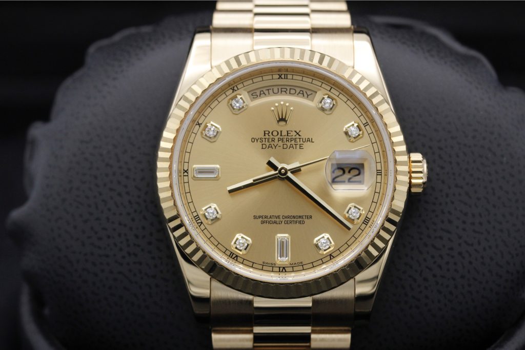 Ref. 118238 with champagne diamond dial