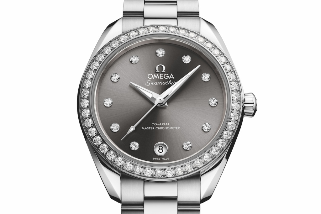 Steel and diamond version of the Aqua Terra 30