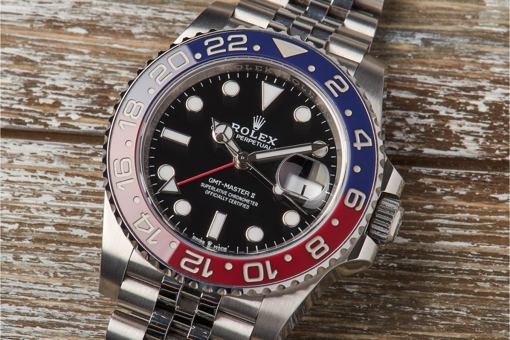 Best Rolex: GMT-Master II ref. 126710BLRO Pepsi