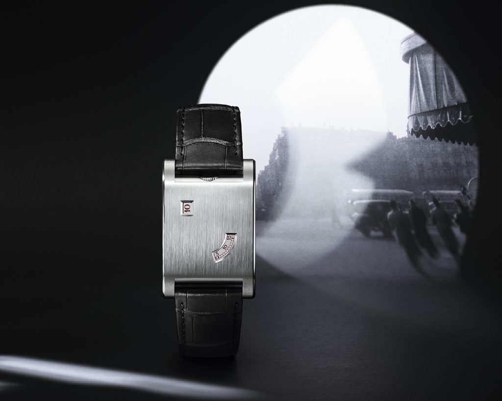 2025 Cartier Tank a Guichets