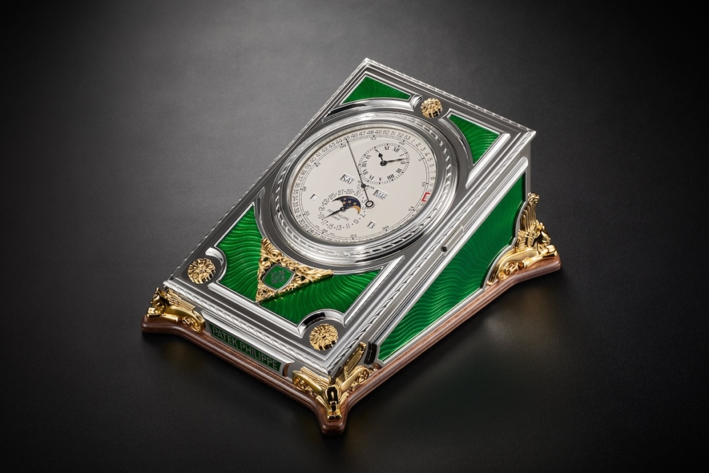 Complicated Desk Clock Ref. 27000M-001
