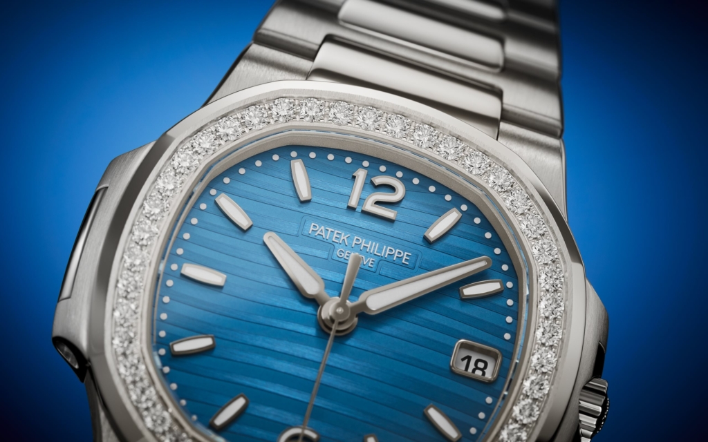 Ladies' Nautilus 7010/1G-013 