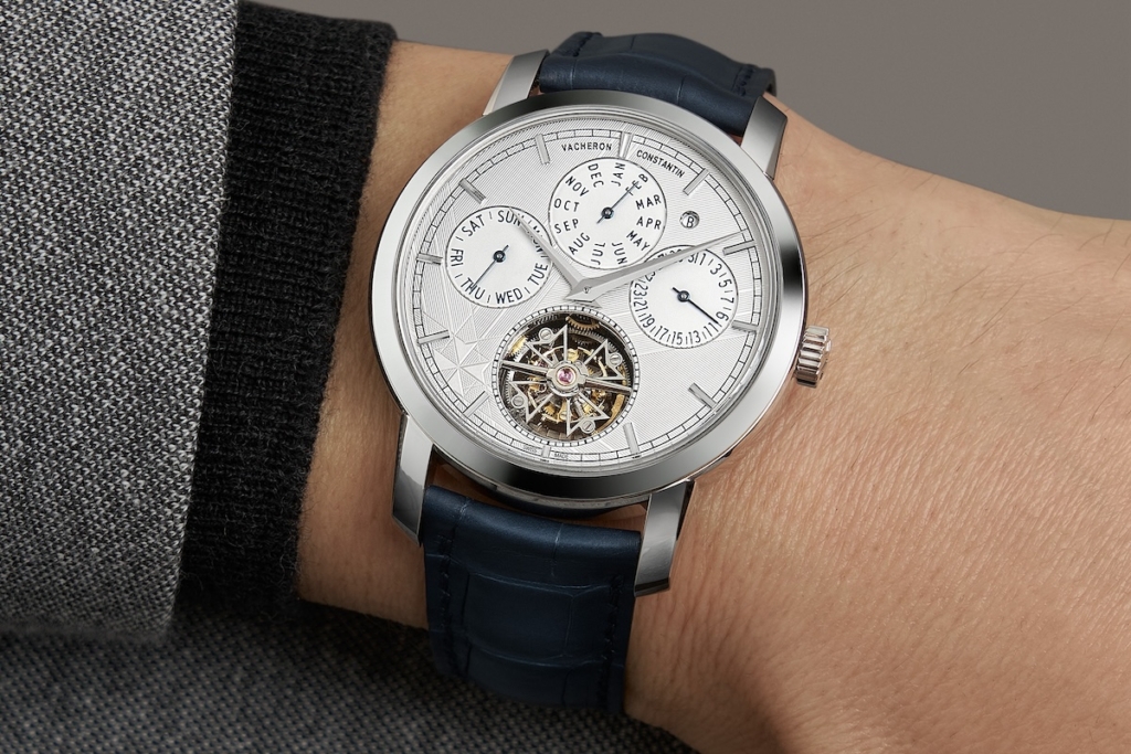 2025 Vacheron Constantin 6300/000P-H056 