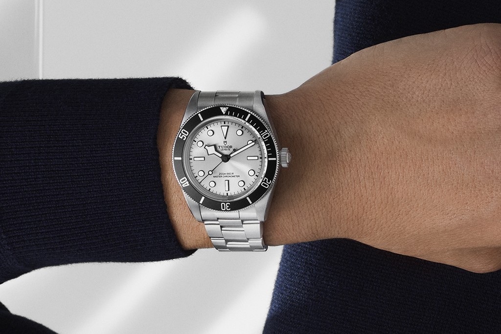Tudor Black Bay 68