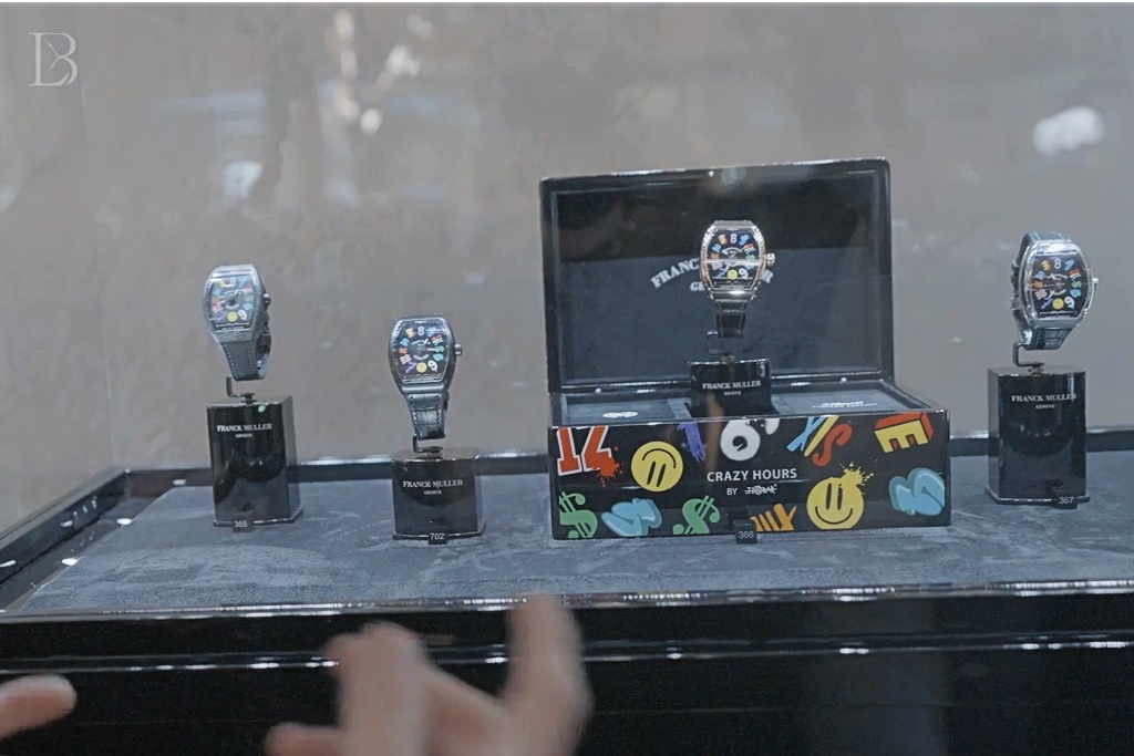 Each Franck Muller Jisbar watch comes in a sweet box