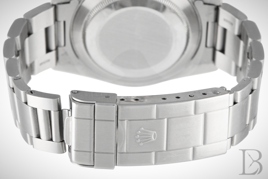 Clasp of a 93150