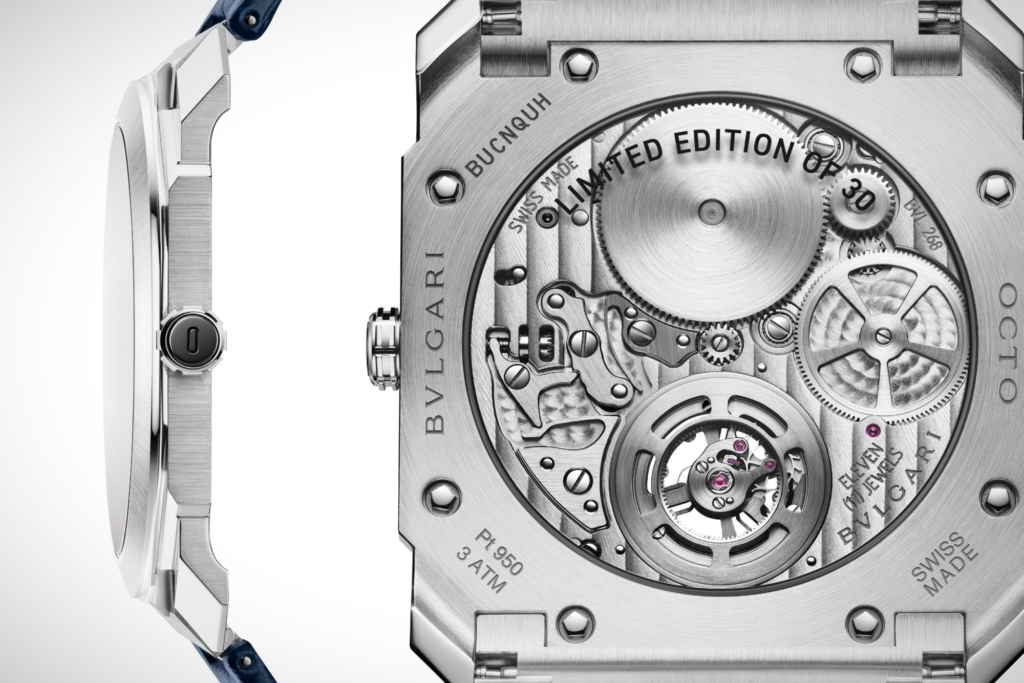Back and side of Octo Finissimo ref. 104257