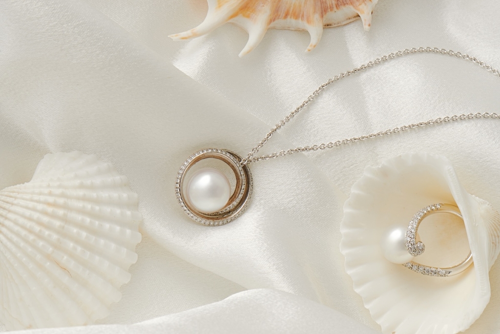 Top Jewelry Brands - Mikimoto