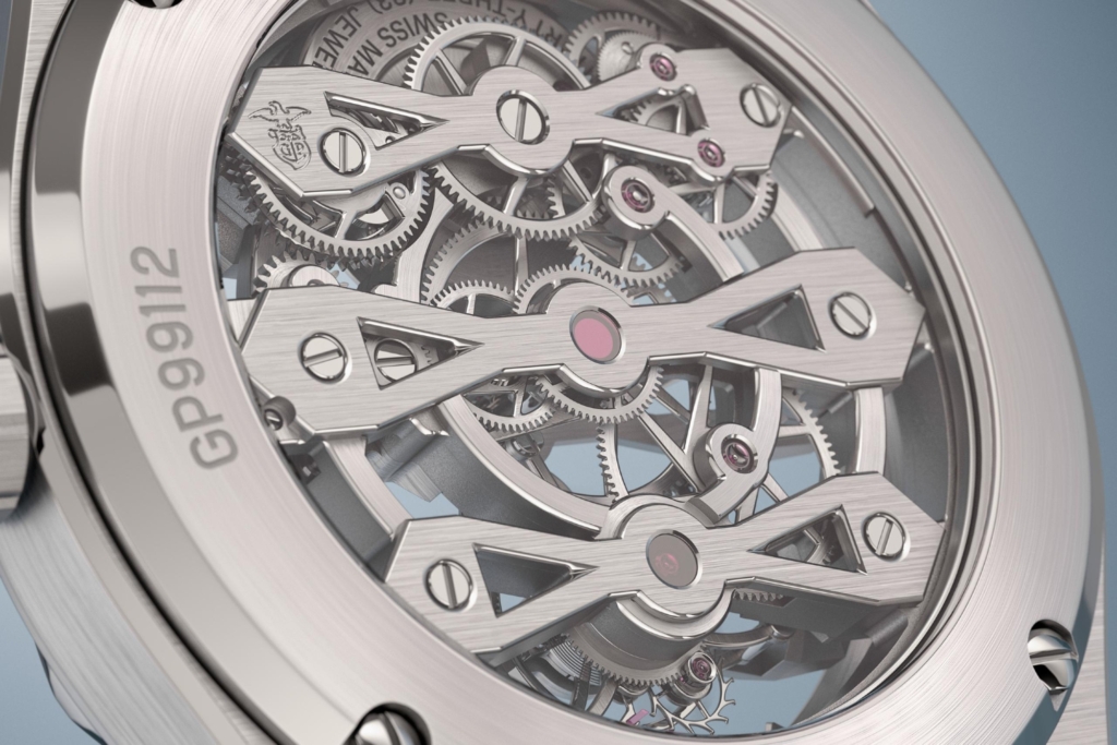 Back view of 2025 GP99112