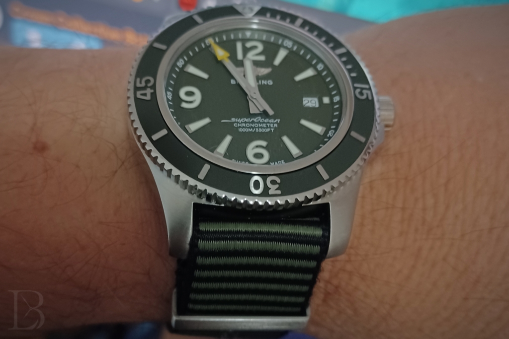 Ref. A17367A11L1W1 wrist shot