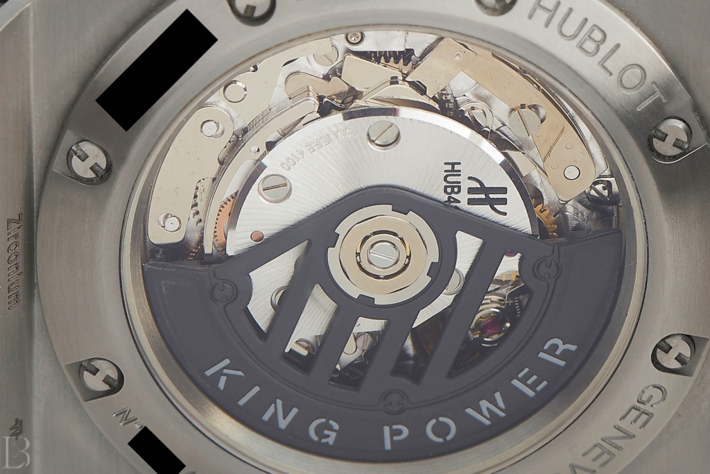 Movement shot of Hublot F1 King Power in zirconium, ref. 703.ZM.1123.NR.FM010