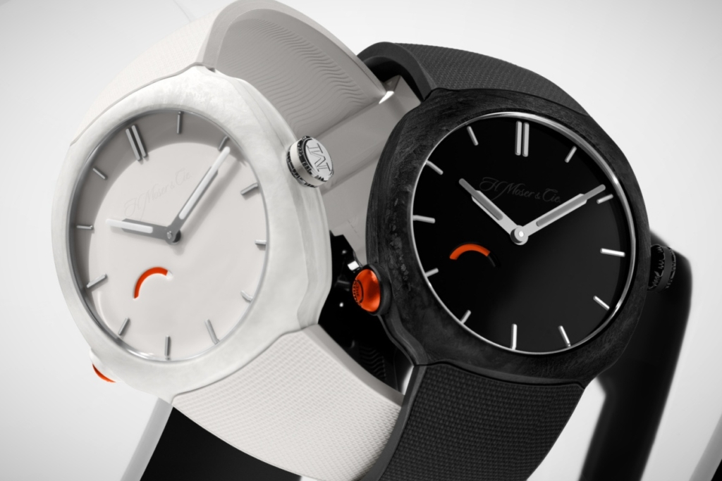 2026 H. Moser & Cie Streamliner Pump White (ref. 6103-2201, leff) and Streamliner Pump Black (ref. 6103-2200, right)