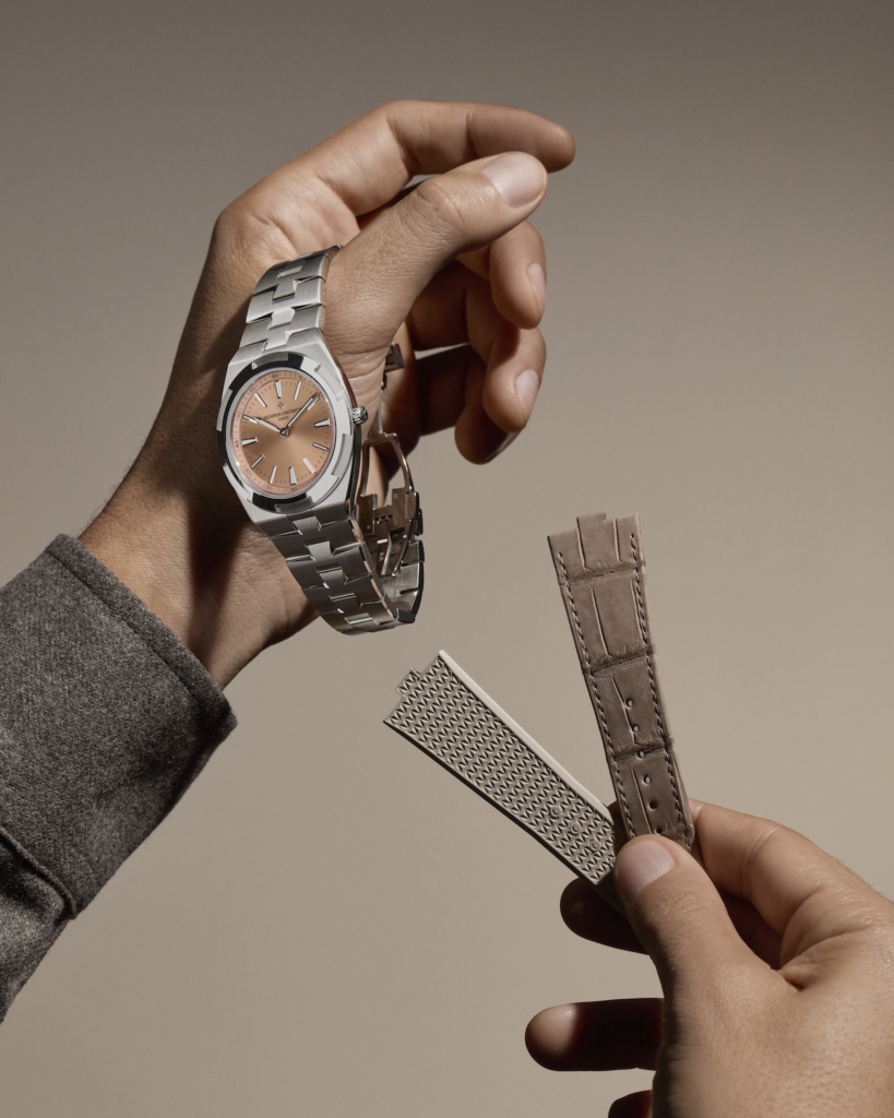 Overseas Self-Winding Ultra-Thin (ref. 2500V/210P–H028)