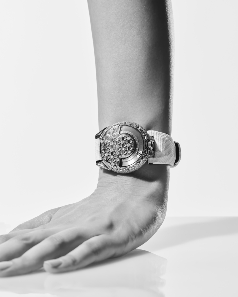 Urwerk UR-101 Diamond Sky
