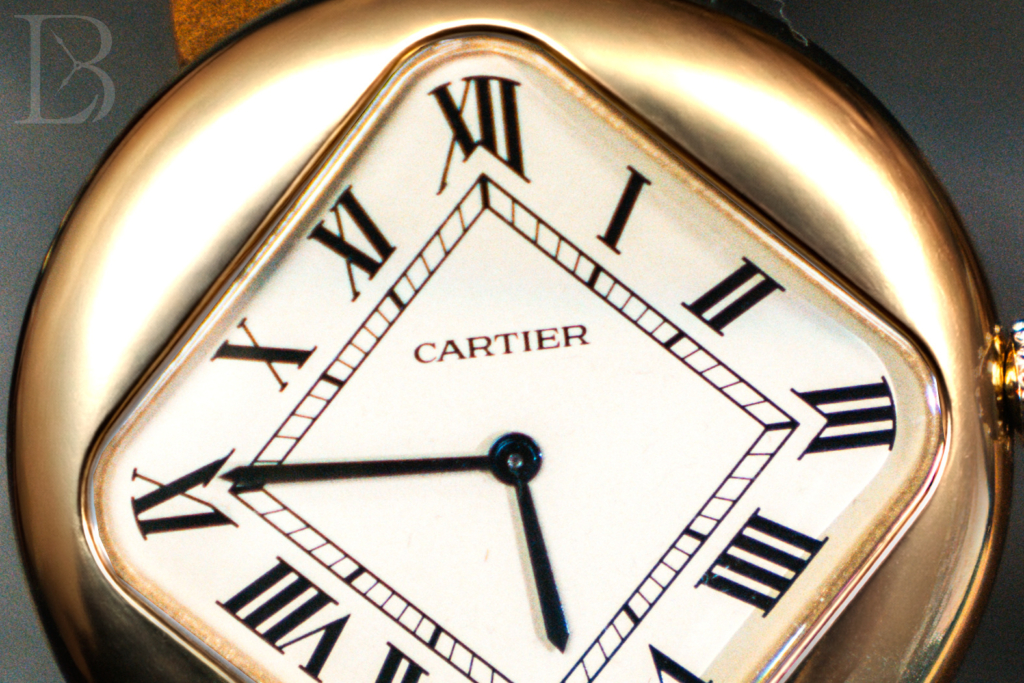 Cartier Pebble ref. WGPB0003