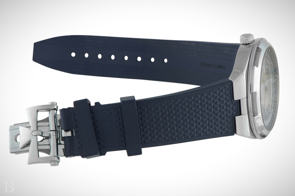 VC Overseas World Time Steel Watch 7700V/110A-B172 on rubber strap