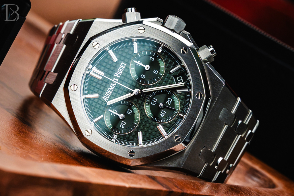 Audemars Piguet Royal Oak Chronograph “50th Anniversary” Green Dial Steel Watch 26240ST.OO.1320ST.04