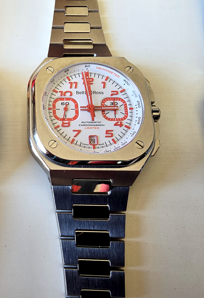 The bracelet version of the Bell & Ross BR-05 Chrono Snow Rocket is a little bit less in-your-face than the version with a bright red rubber strap in my opinion, but they're both nice.