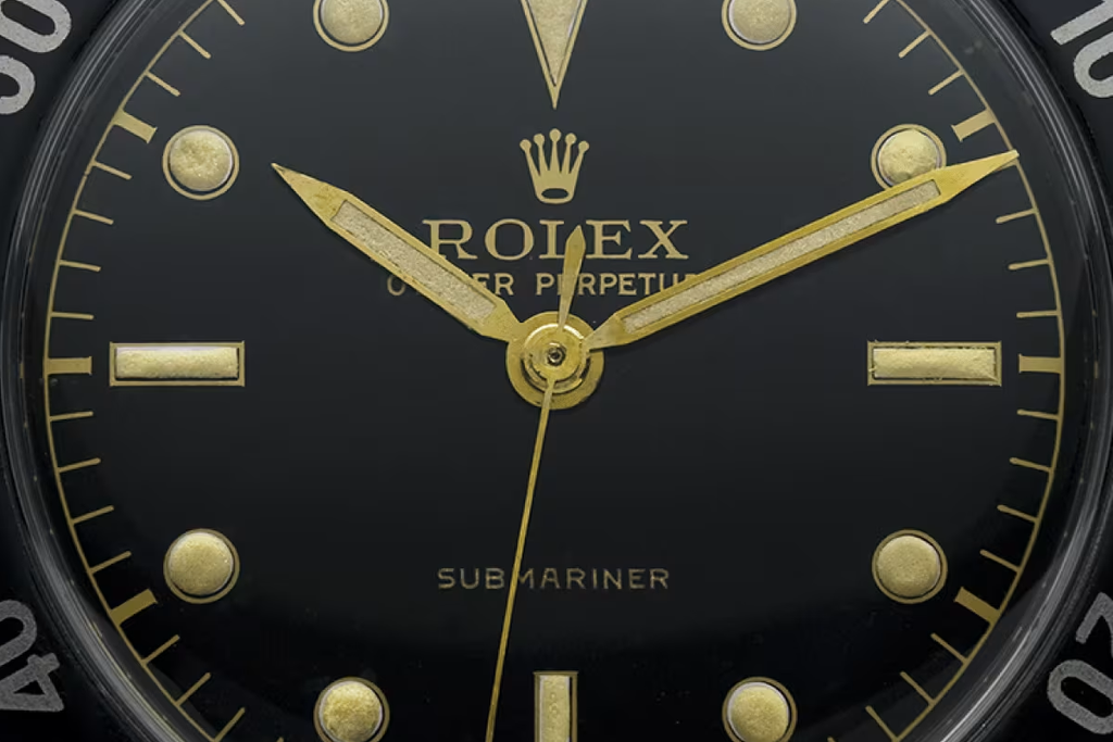 Gilt dials (a.k.a. "glossy gilt dials") were the norm on the Submariner until the mid-1960s. Photo: Rolex